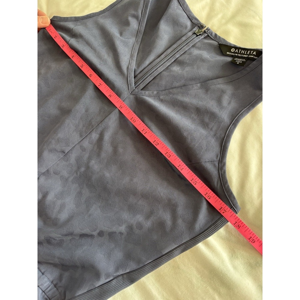 Athleta Brooklyn Jumpsuit Sleeveless V-Neck Womens‎ Sz 6 Purple quick dry - Picture 7 of 9
